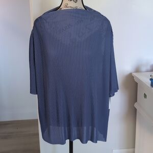 CALVIN KLEIN | Women's Blue Half Sleeved Accordion Mock Neck Top